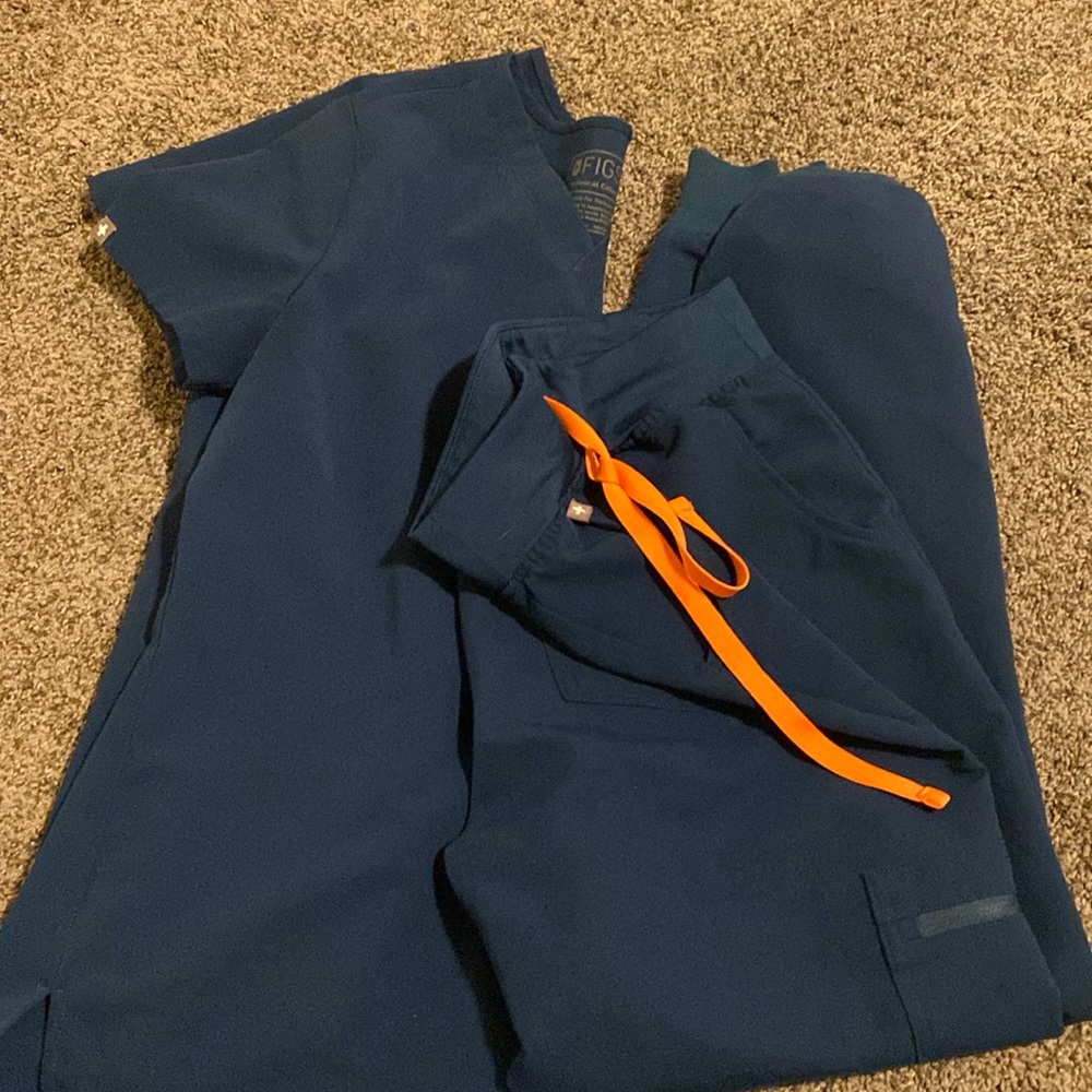 Figs Scrubs Deep Reef